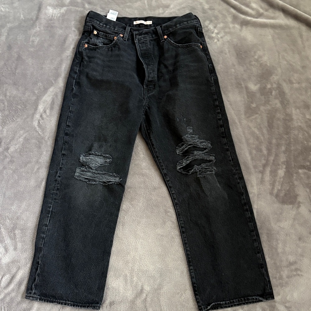 Levi women’s Ribcage Straight Ankle jeans